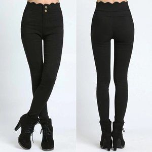 Black High-Rise Scalloped-Waist 100% Cotton Skinny Jeans - Size XS